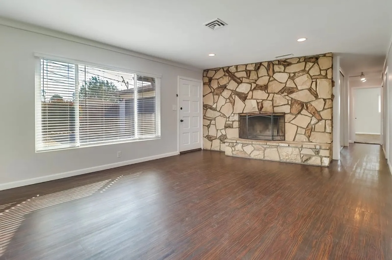 Building Photo - 6791 Alamo Way