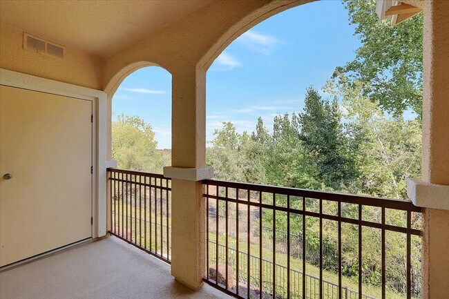 Building Photo - 1501 Secret Ravine Pkwy