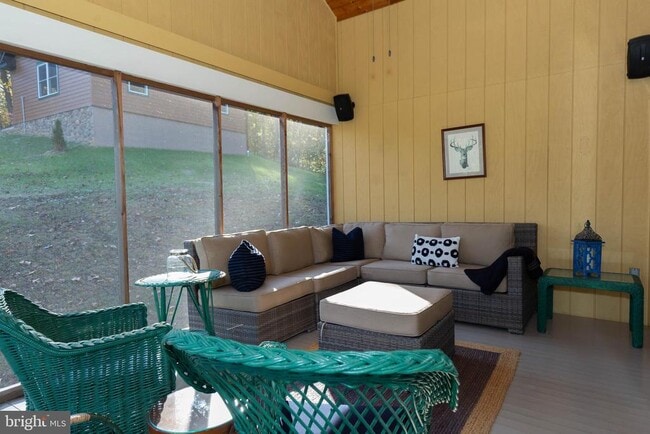 Building Photo - 1312 John Rissler Rd