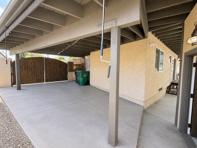 Building Photo - 4727 Redland Dr