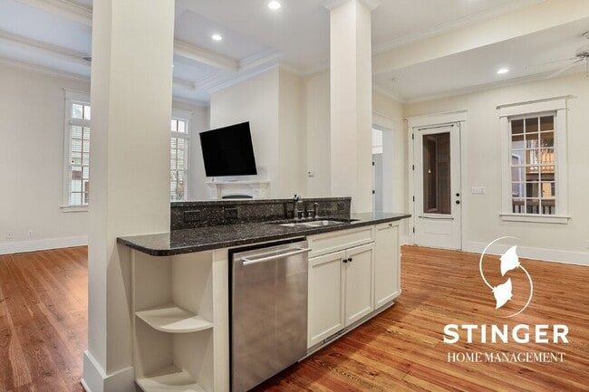 Building Photo - 30 Harford