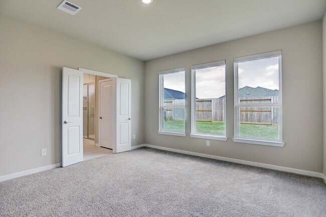 Building Photo - 1239 Raburn Run Ln