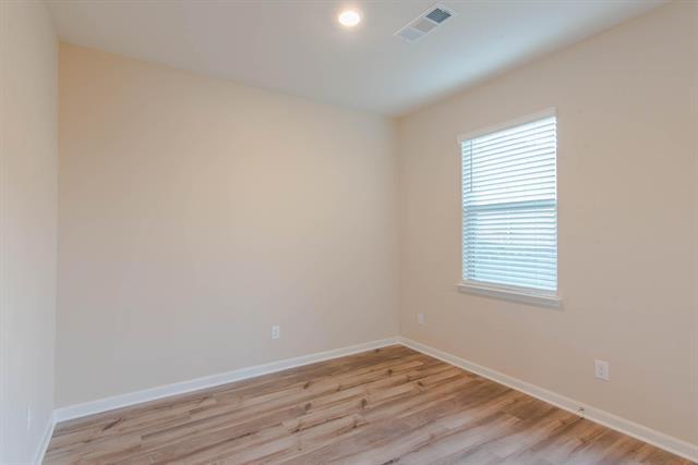 Building Photo - 316 Tranquil Ln