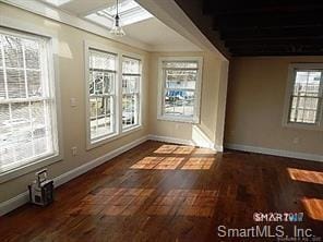 Building Photo - 21 Sherman St