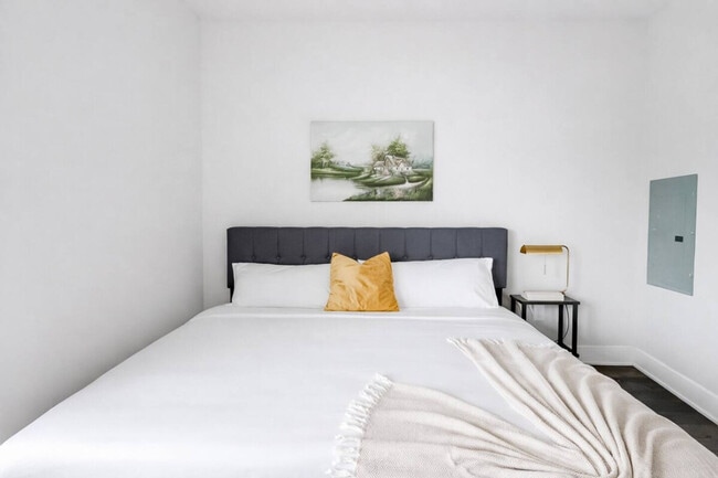 Building Photo - 4625 Capitol Ave