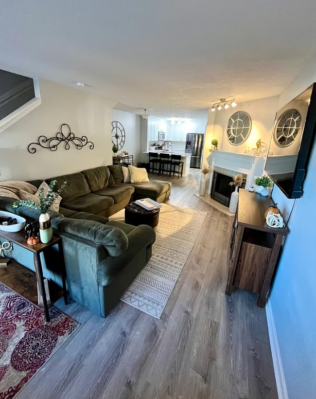 Building Photo - 580 Flintlock Ct