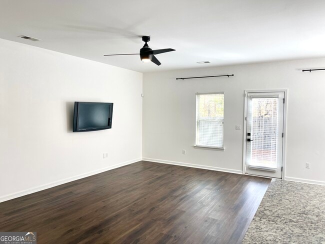 Building Photo - 7831 Rock Rose Ln