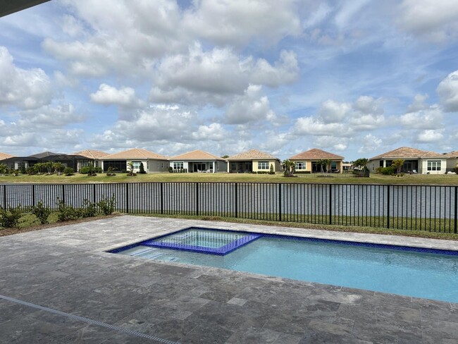 Building Photo - Southwest Pietra Way, Port St. Lucie, FL 3...