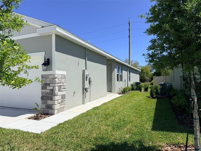 Building Photo - 3321 Arch Ave