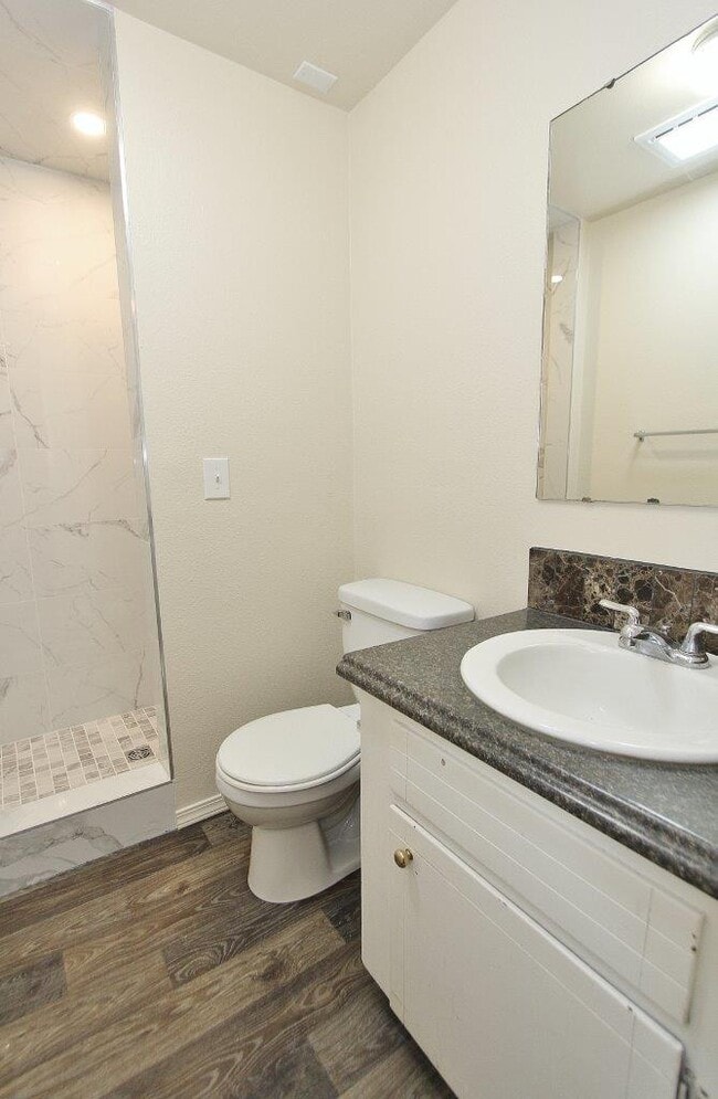 Building Photo - 7149 W Ustick Rd