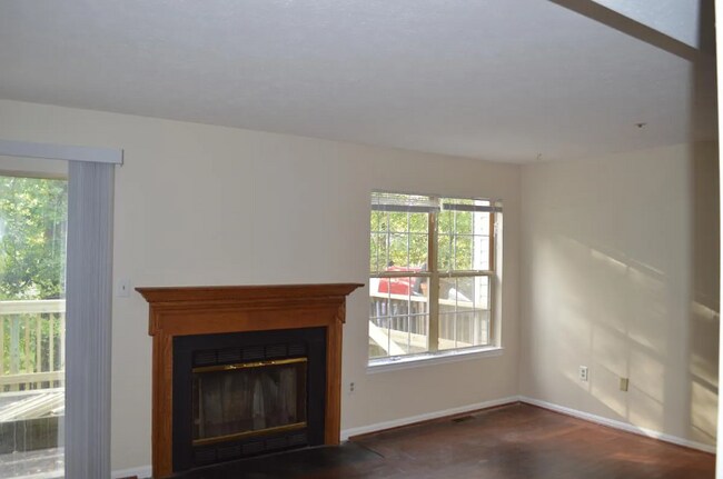 Building Photo - 3127 Forest Run Dr