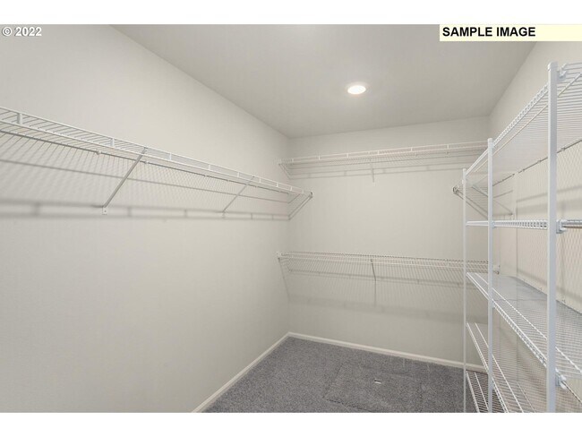 Master Bed Walk In Closet - 389 Cornwell St