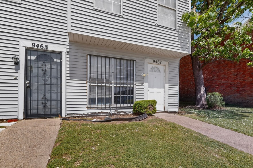 Building Photo - 9467 Olde Towne Row