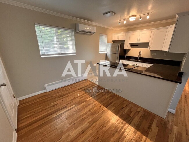 Building Photo - 575 S 1000 E