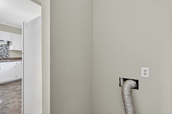 Building Photo - 1311 Beaufort St