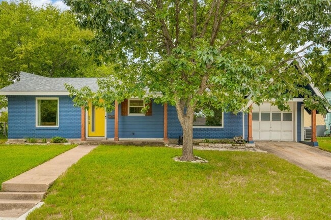 Primary Photo - 1511 Fairfield Dr