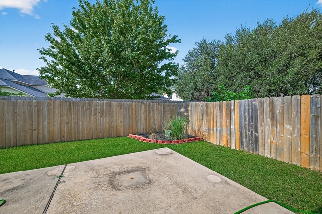 Building Photo - 2815 Sage Creek Ct