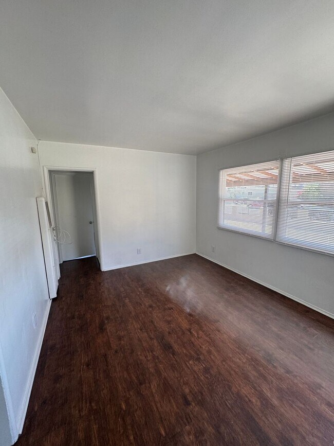 Building Photo - 6632 Indiana St