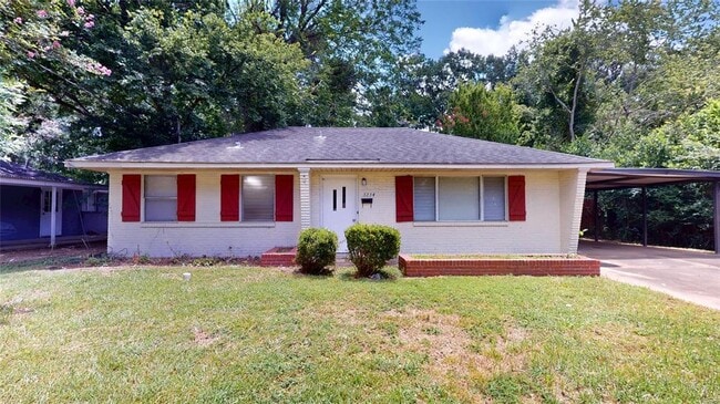 Primary Photo - 3234 Willow Ln Dr