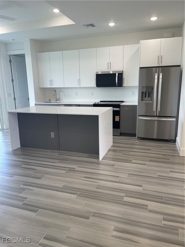 Building Photo - 2614 NW 27th St