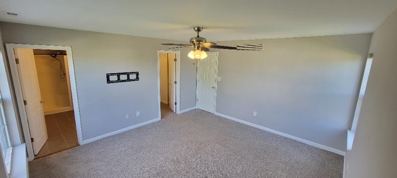 Building Photo - 265 S Ember Dr