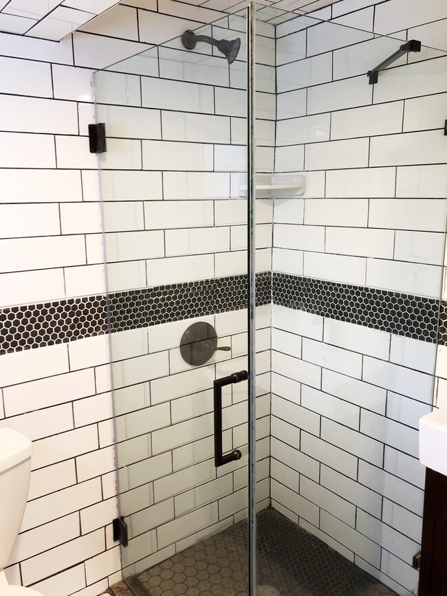 1st Floor Bathroom 2 - 1104 NJ-28