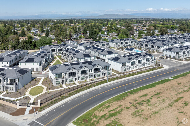 Context - Starling Townhomes