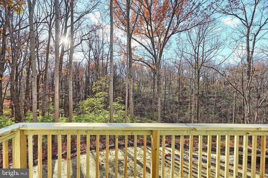 Building Photo - 1024 Trinity Rd