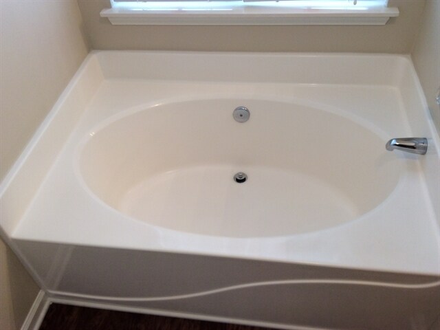 Building Photo - 11632 Larix Dr