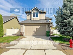 Building Photo - 1230 W Loretta St