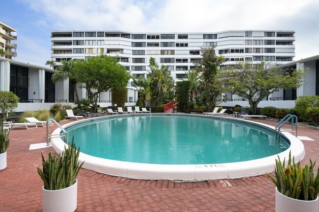 Building Photo - 3589 S Ocean Blvd