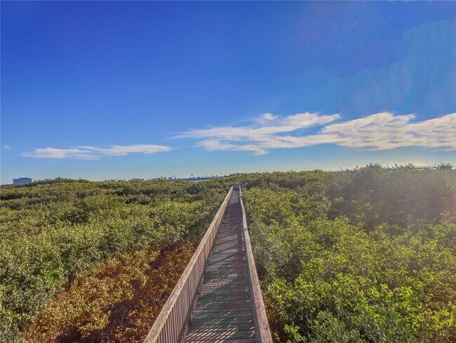 Building Photo - 4307 Bayside Village Dr