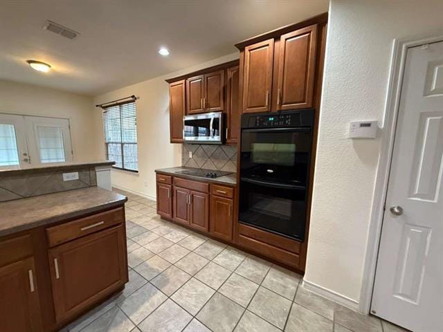 Building Photo - 305 Moonlight Dr