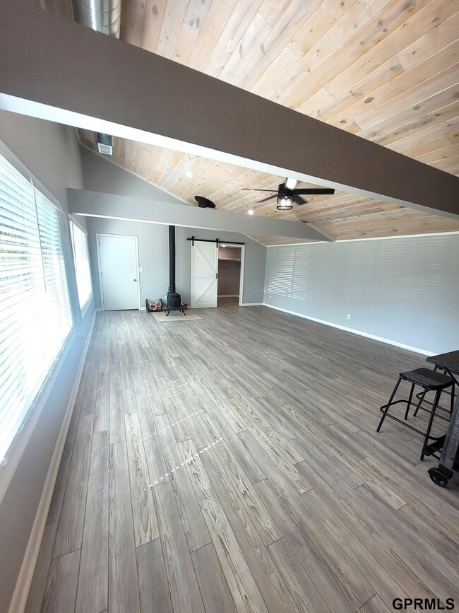 Building Photo - 1202 Lake Ct