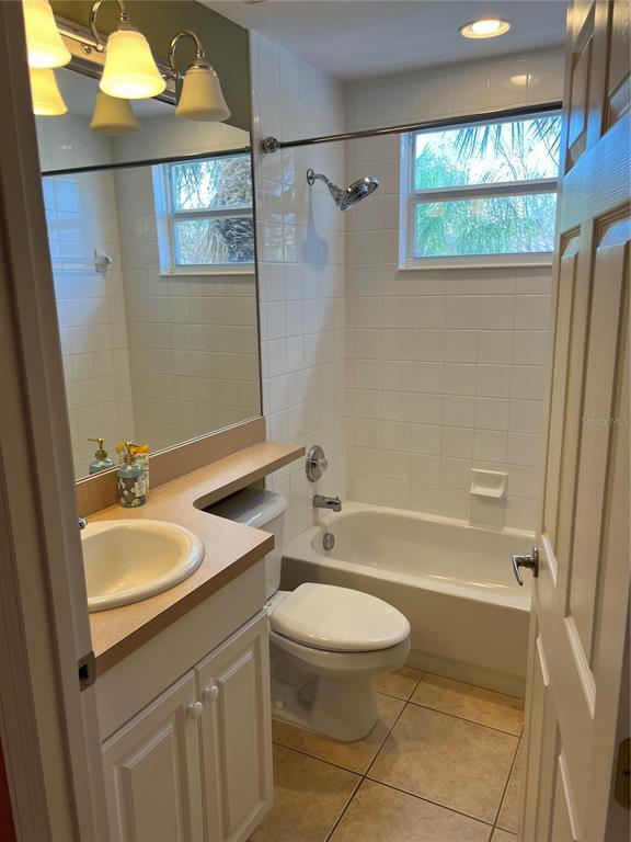 Building Photo - 7060 Strand Cir