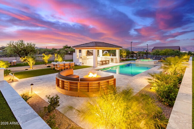 Building Photo - 13924 Dyer Ln