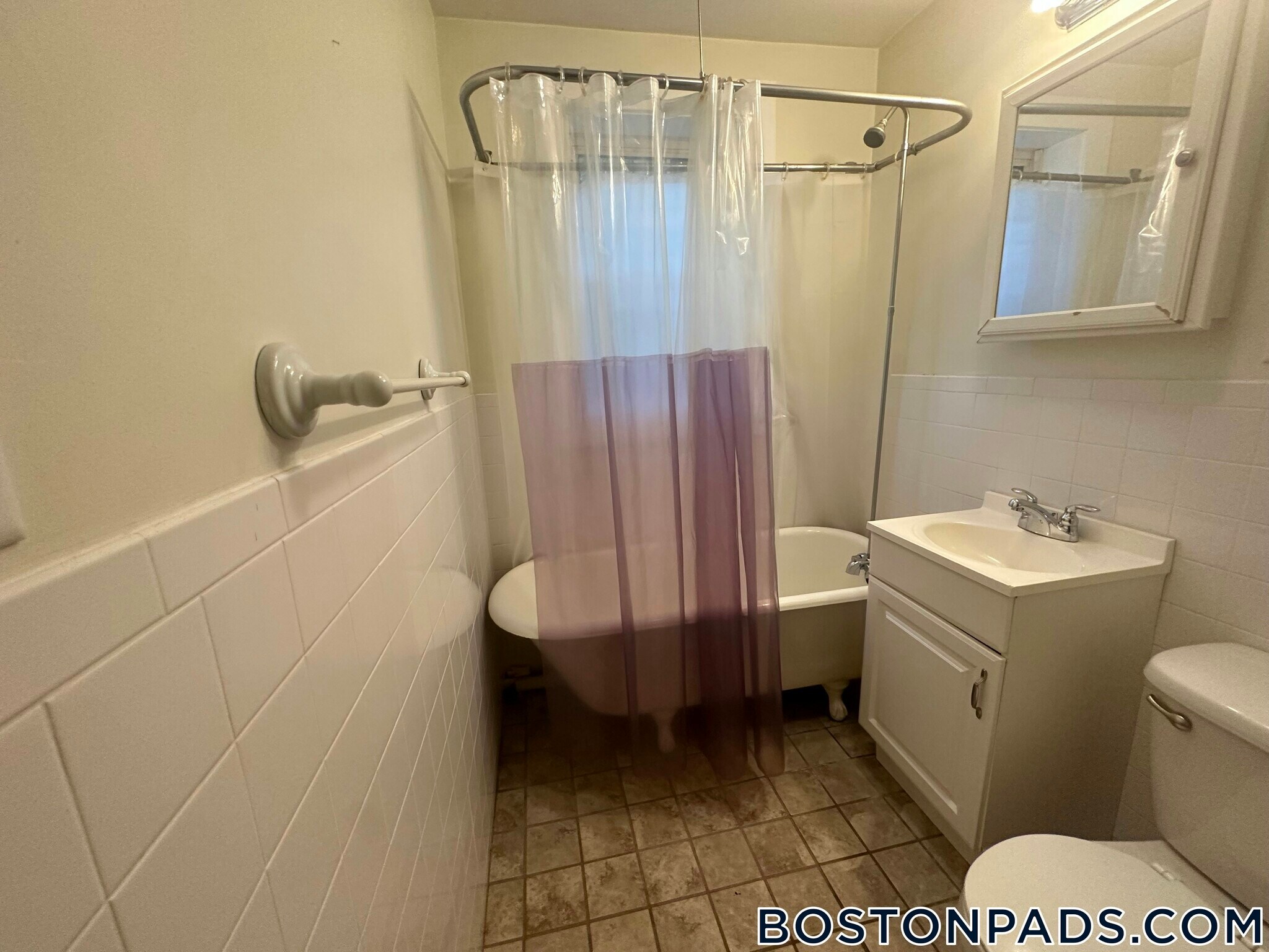 Building Photo - 155 Summer St