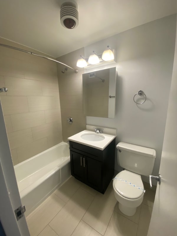 Building Photo - 1130 S Michigan Ave