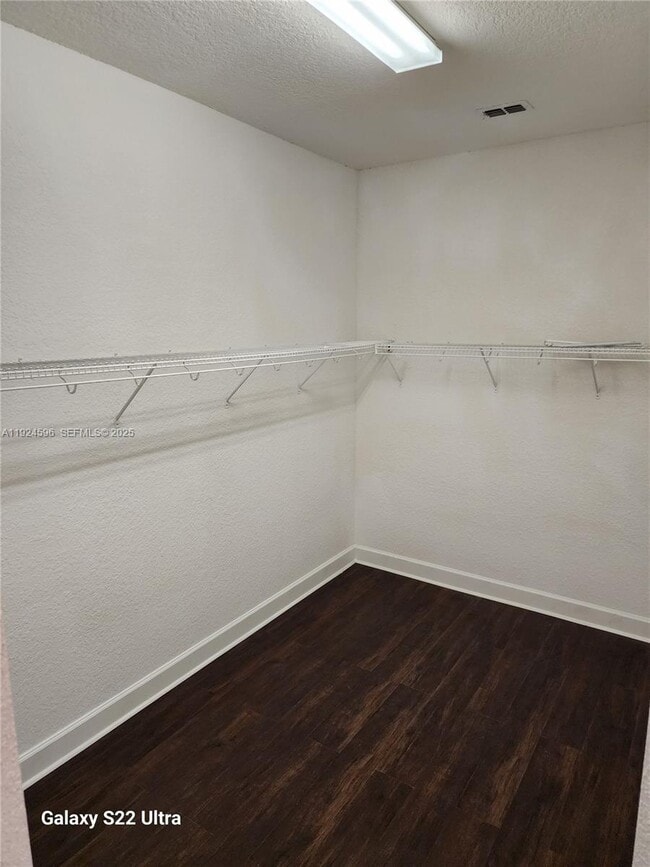 Building Photo - 2802 Quiet Water Trail