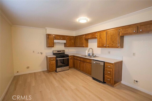 Building Photo - 1533 Plaza del Amo