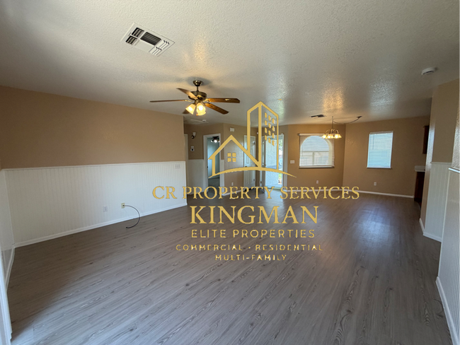 Building Photo - Move-In Ready 4BR Home with New Flooring and RV Access