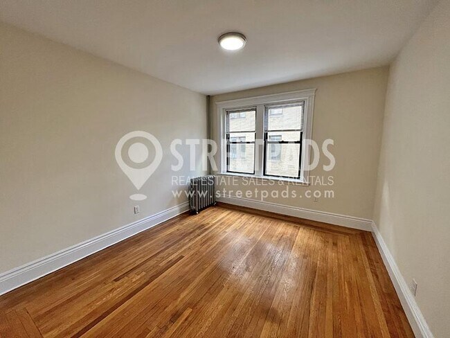 Building Photo - 1 bedroom in Boston MA 02215