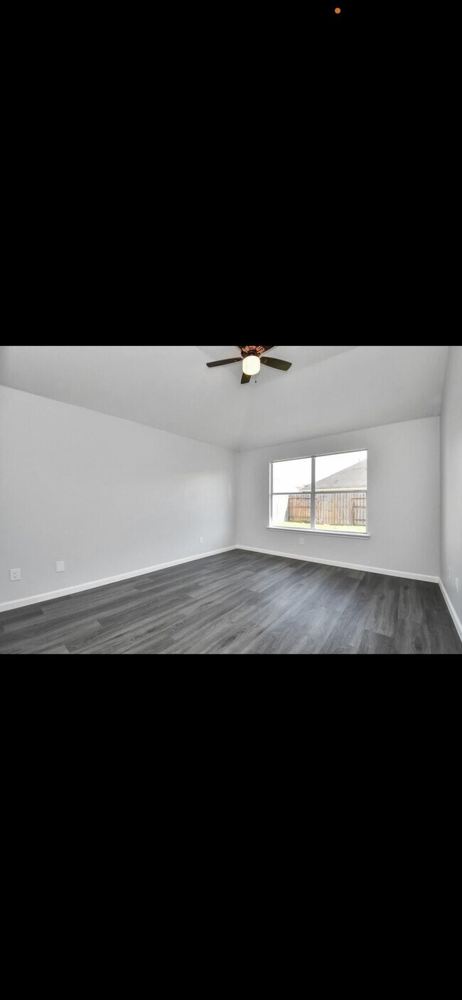 Building Photo - 21513 Ornella Cir
