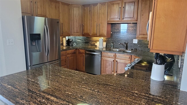 Building Photo - 545 S Fort Lauderdale Beach Blvd