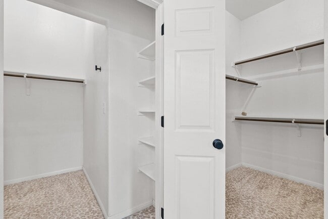Building Photo - 21824 Agarito Ln