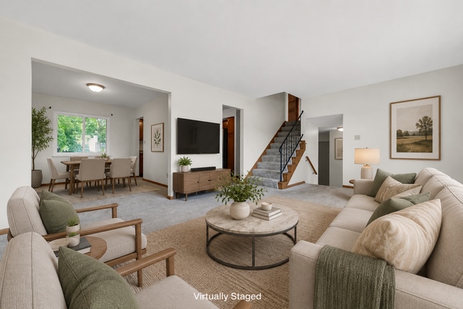 Building Photo - 2032 Northcliff Dr