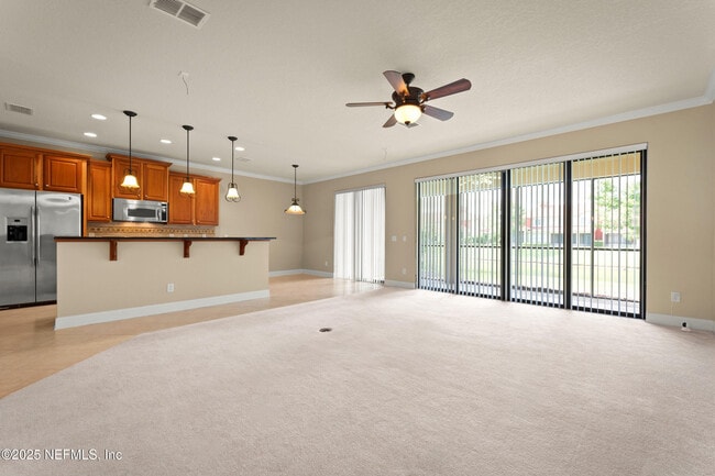 Building Photo - 13519 Isla Vista Dr