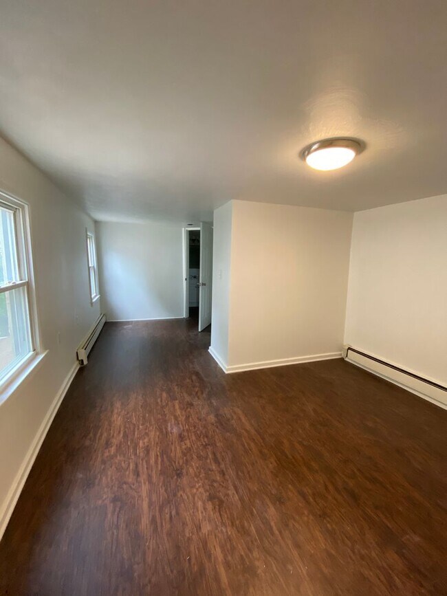 Building Photo - Available MAY 2026 - Updated 3 Bed, 2 Bath Home w/ Open Living & Outdoor Space!