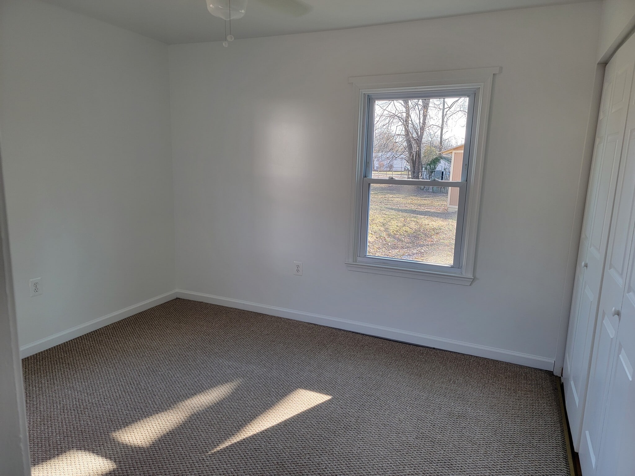 Building Photo - 682 Plater St
