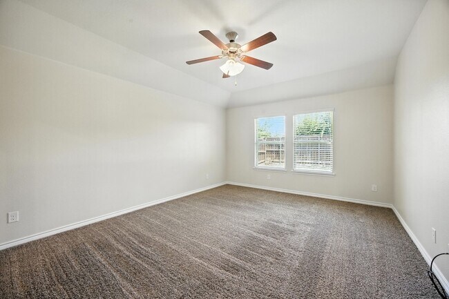 Building Photo - 2429 Opaline Dr